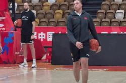 华体会国米赞助商-首钢VS广东将上演总决赛重现两队近8年4次会师总冠军的简单介绍