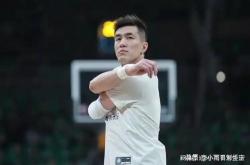 华体会体育赛事直播-关于北京队完胜江苏队，郭艾伦高光表现的信息